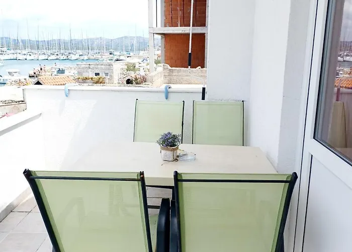 Cvita * Betina (Sibenik-Knin)